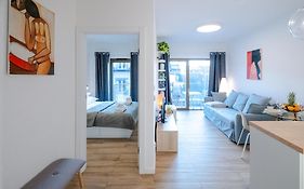 Balloon View Apartment